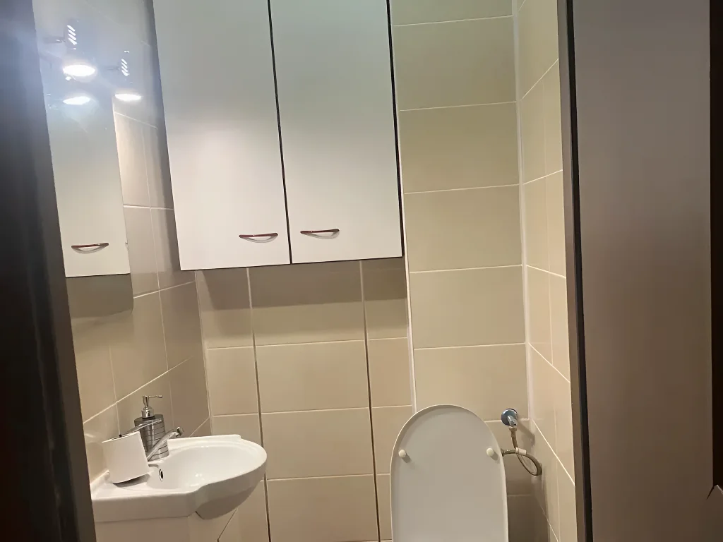 Închiriază Apartament 3 camere, Popești Leordeni, Ilfov - Drumul Fermei, 90 mp, Clasa A - imaginea 11